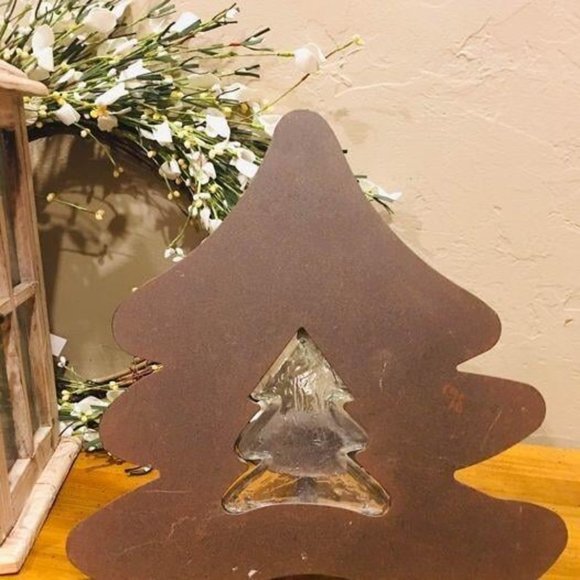 Bronze metal Christmas Tree candle holder rustic farmhouse holiday home … - Picture 2 of 2